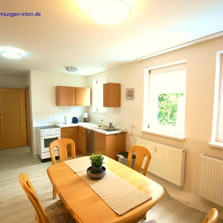 Haus Triton 아파트 Ostseebad Kühlungsborn