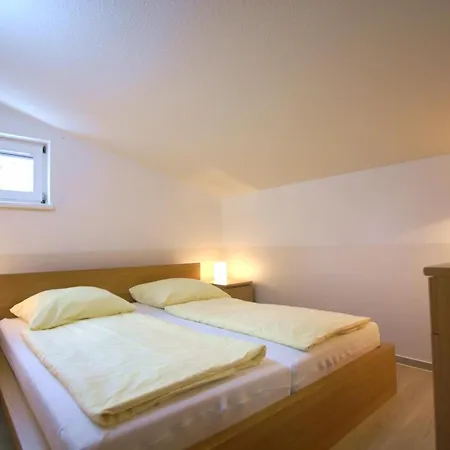 Haus Triton 아파트 Ostseebad Kühlungsborn